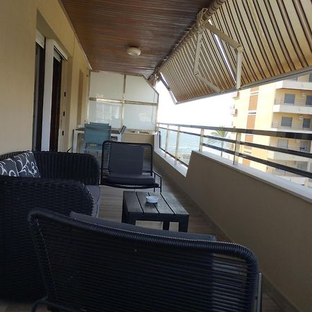 Atico Frente Al Mar Con Parking Para 5 Personas Calafell Kültér fotó